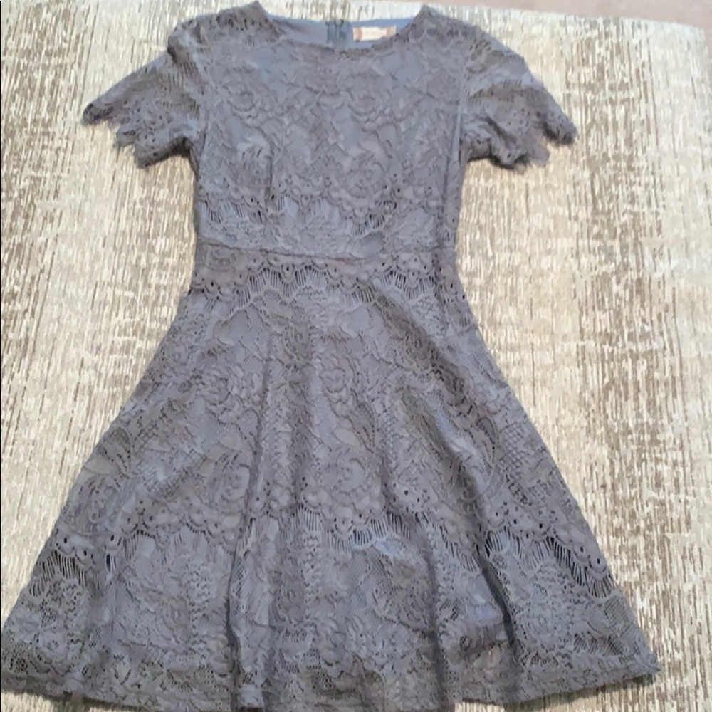 LACE DRESS